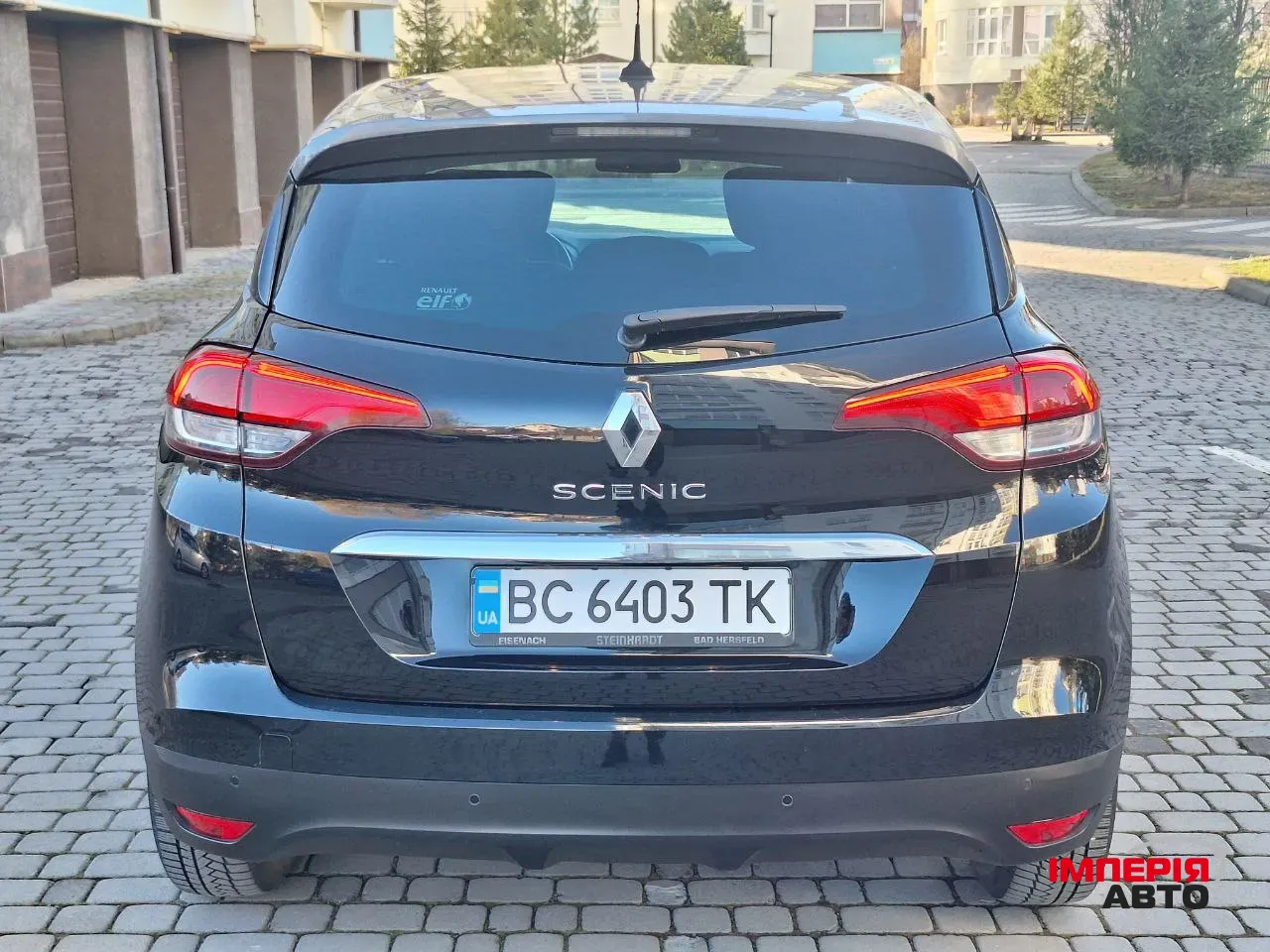 Renault Scenic - фото 7