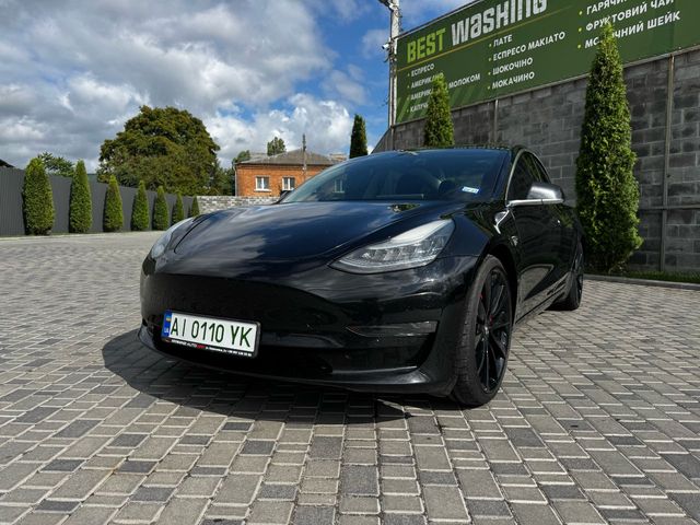 Tesla Model 3 - фото 3