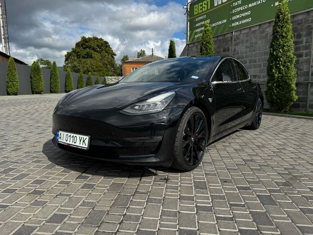 Tesla Model 3 - фото 4