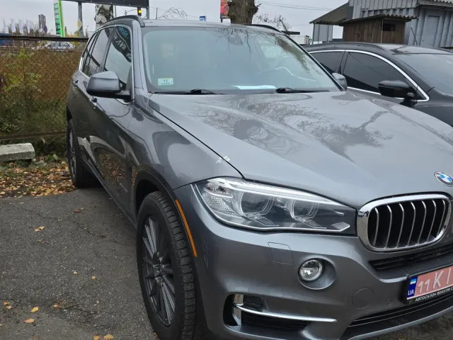 BMW X5 - фото 5