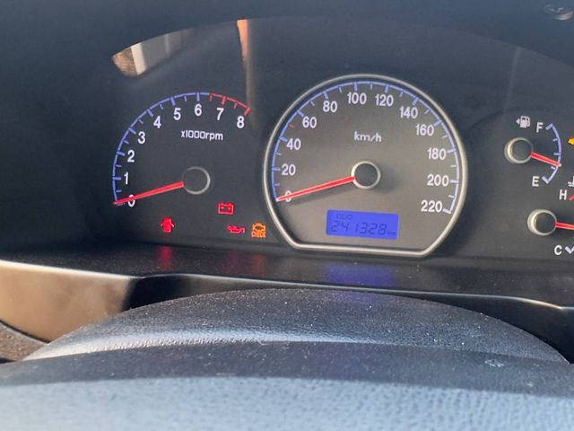 Hyundai Elantra - зображення 1
