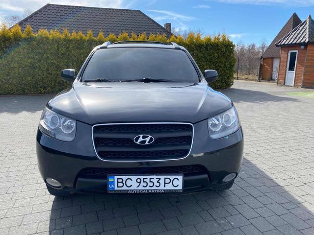 Hyundai Santa Fe - фото 2