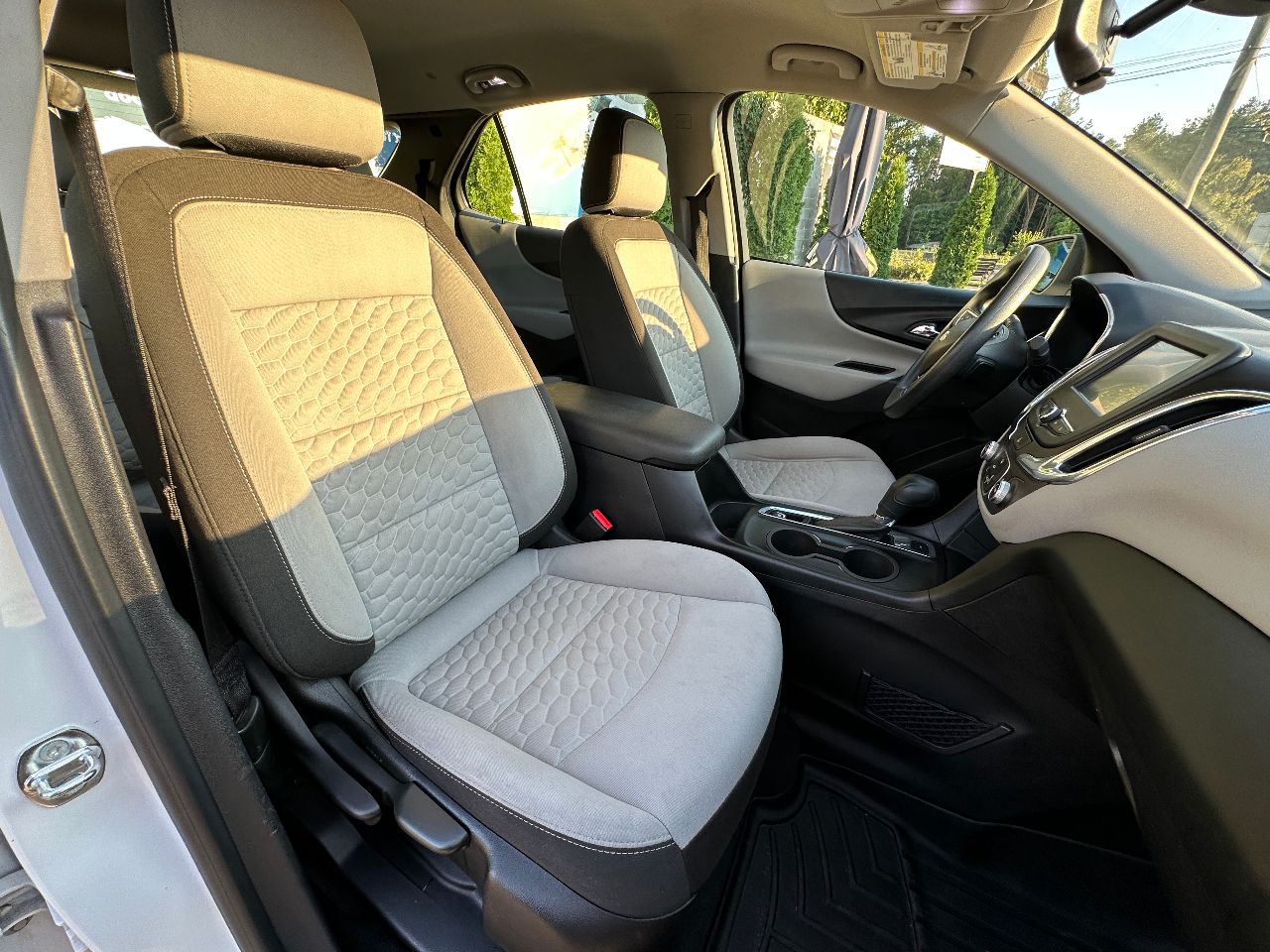 Chevrolet Equinox - фото 24