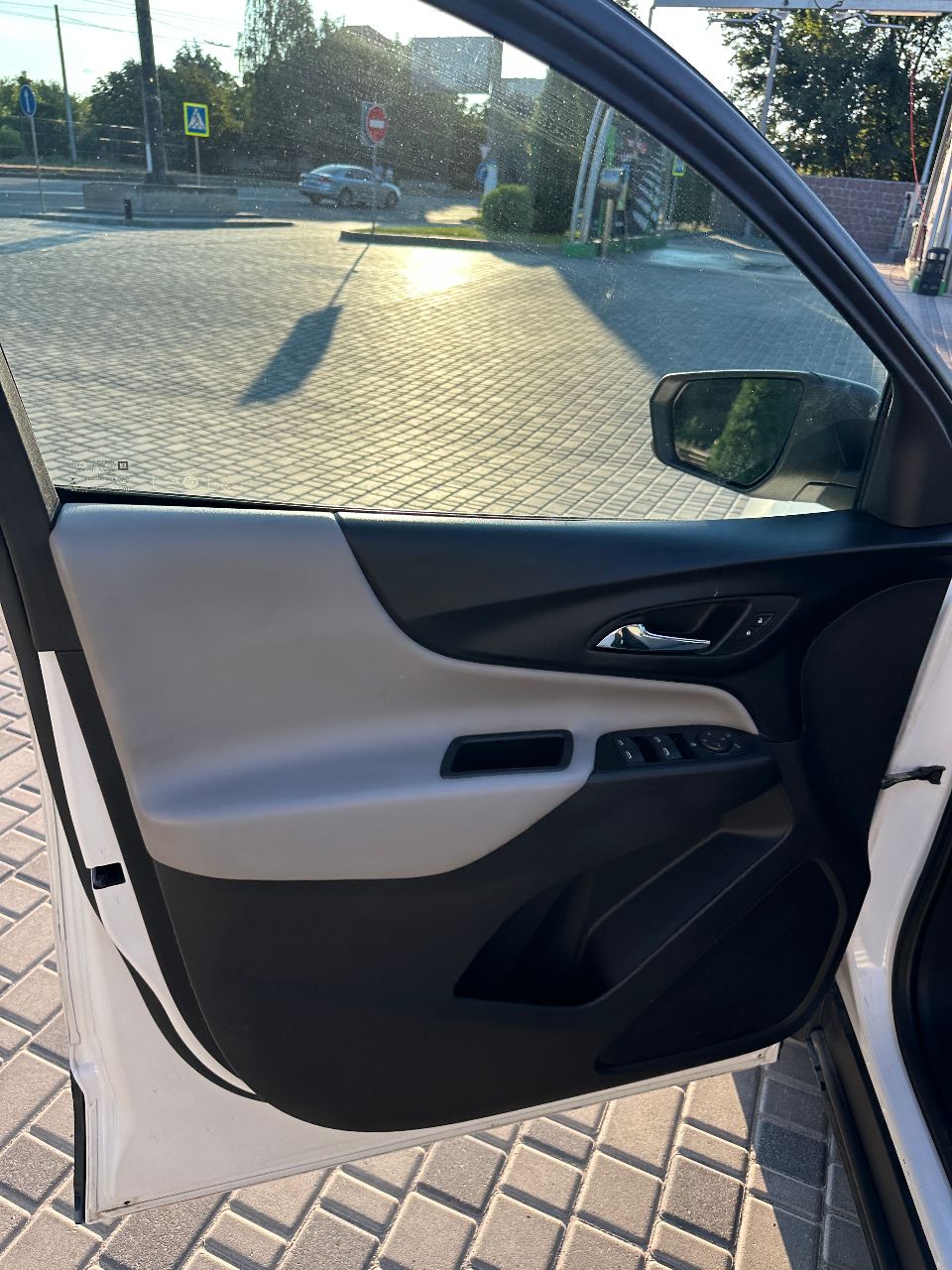 Chevrolet Equinox - фото 16