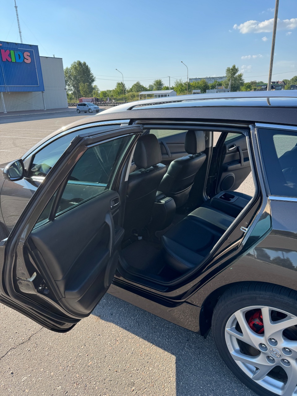 Mazda 6 - фото 9