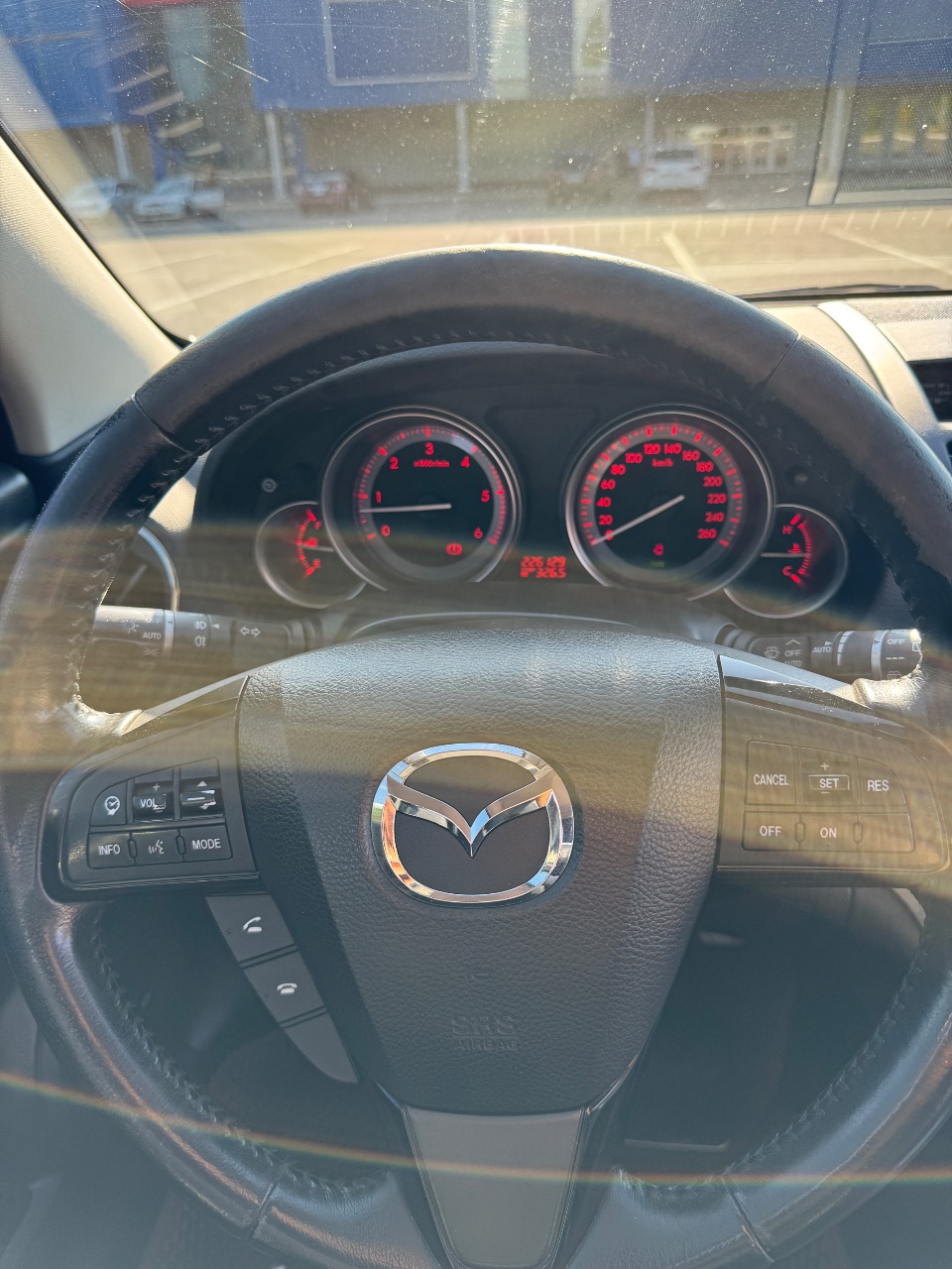 Mazda 6 - фото 6