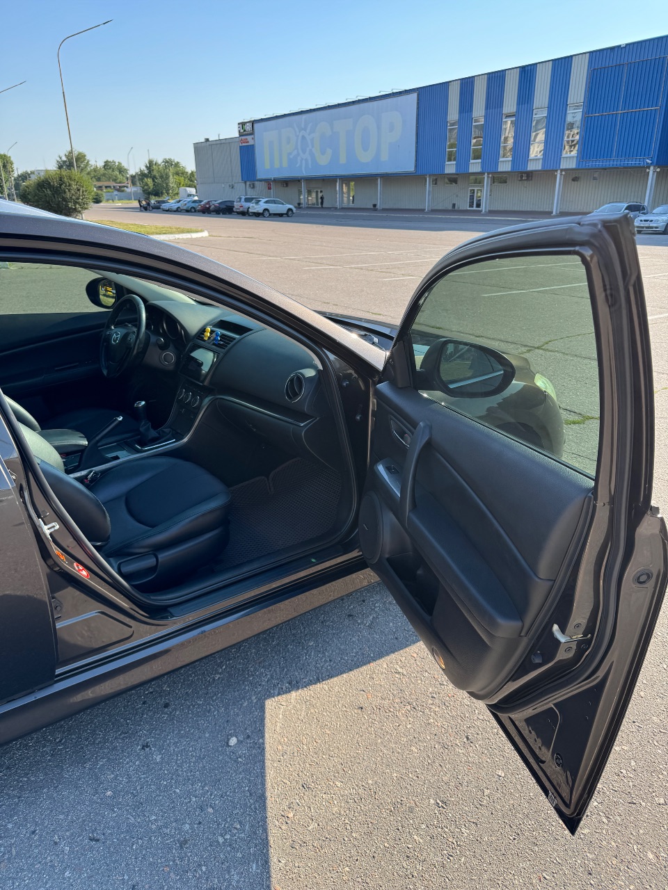 Mazda 6 - фото 10