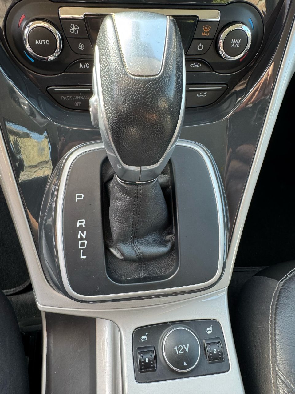 Ford C-MAX - фото 28