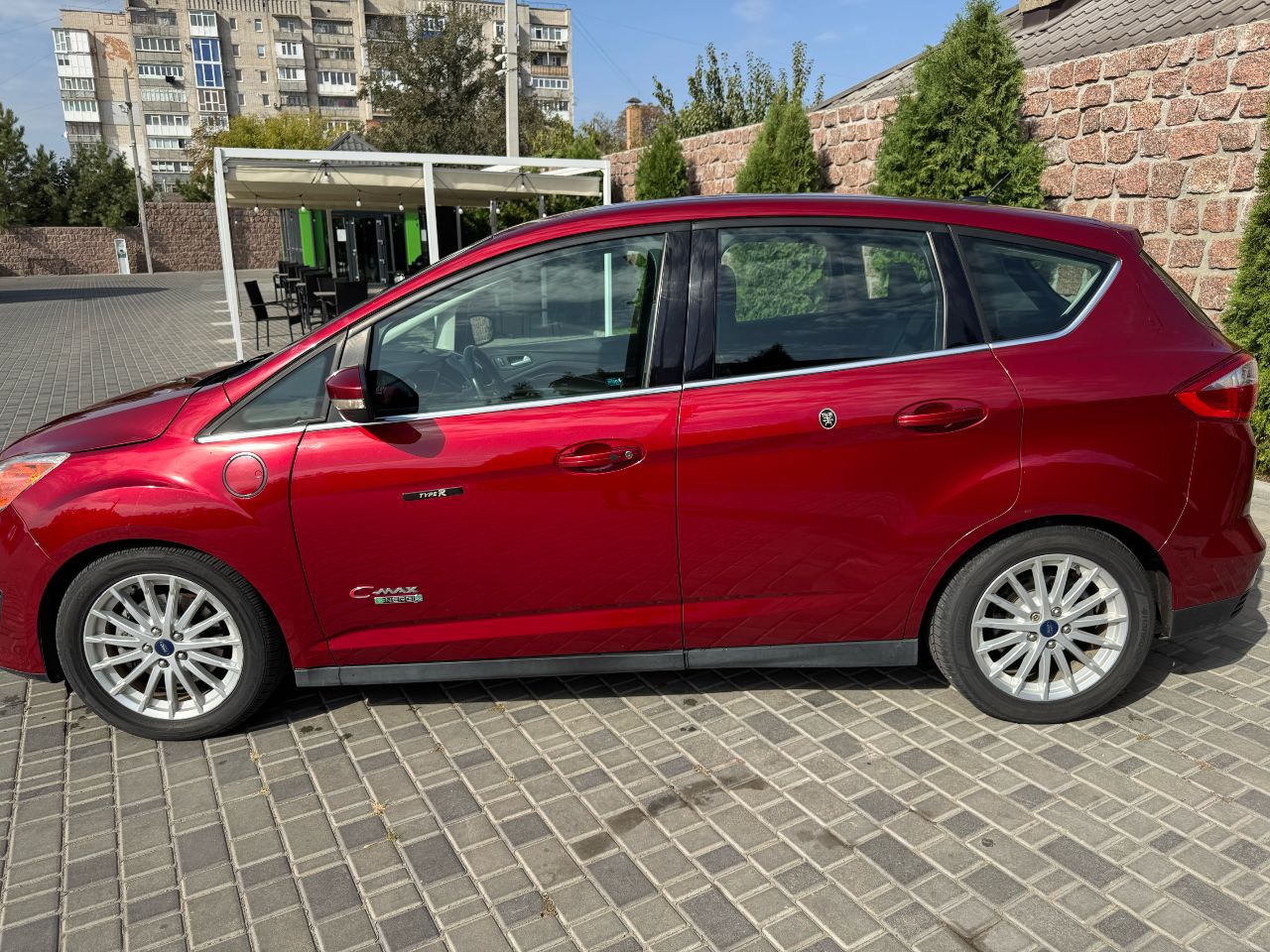 Ford C-MAX - фото 5