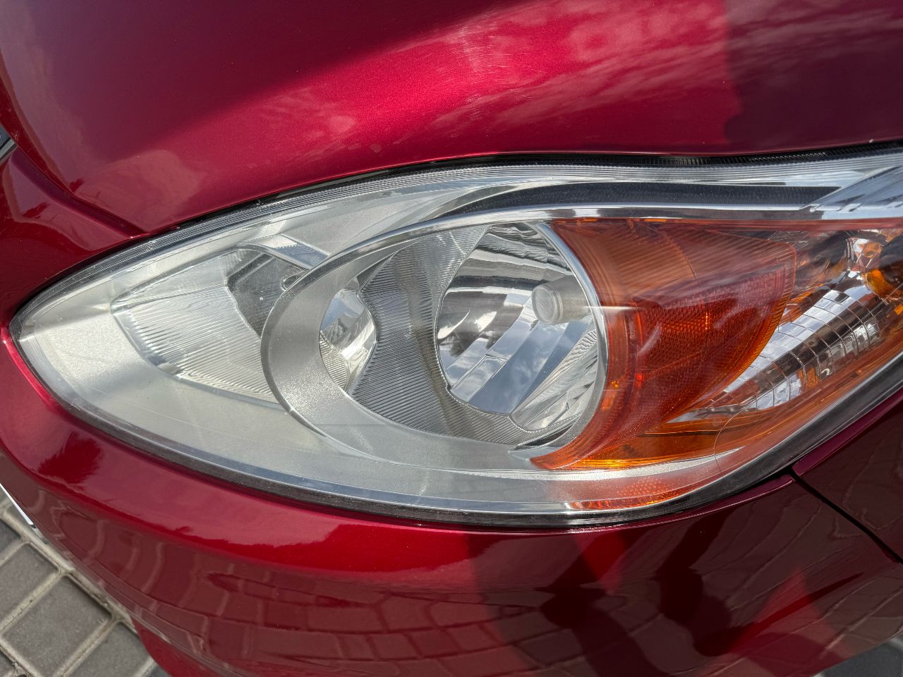 Ford C-MAX - фото 12