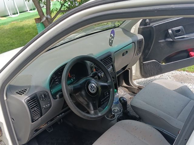 Volkswagen Caddy - фото 4