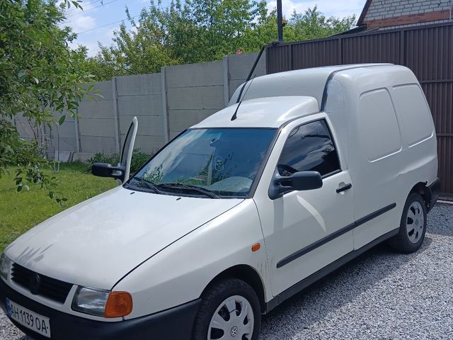 Volkswagen Caddy - фото 2