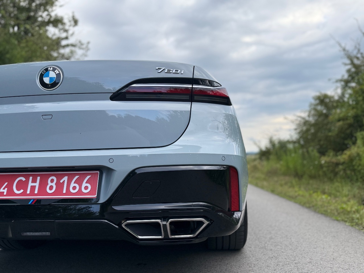 BMW 7 серії - фото 39