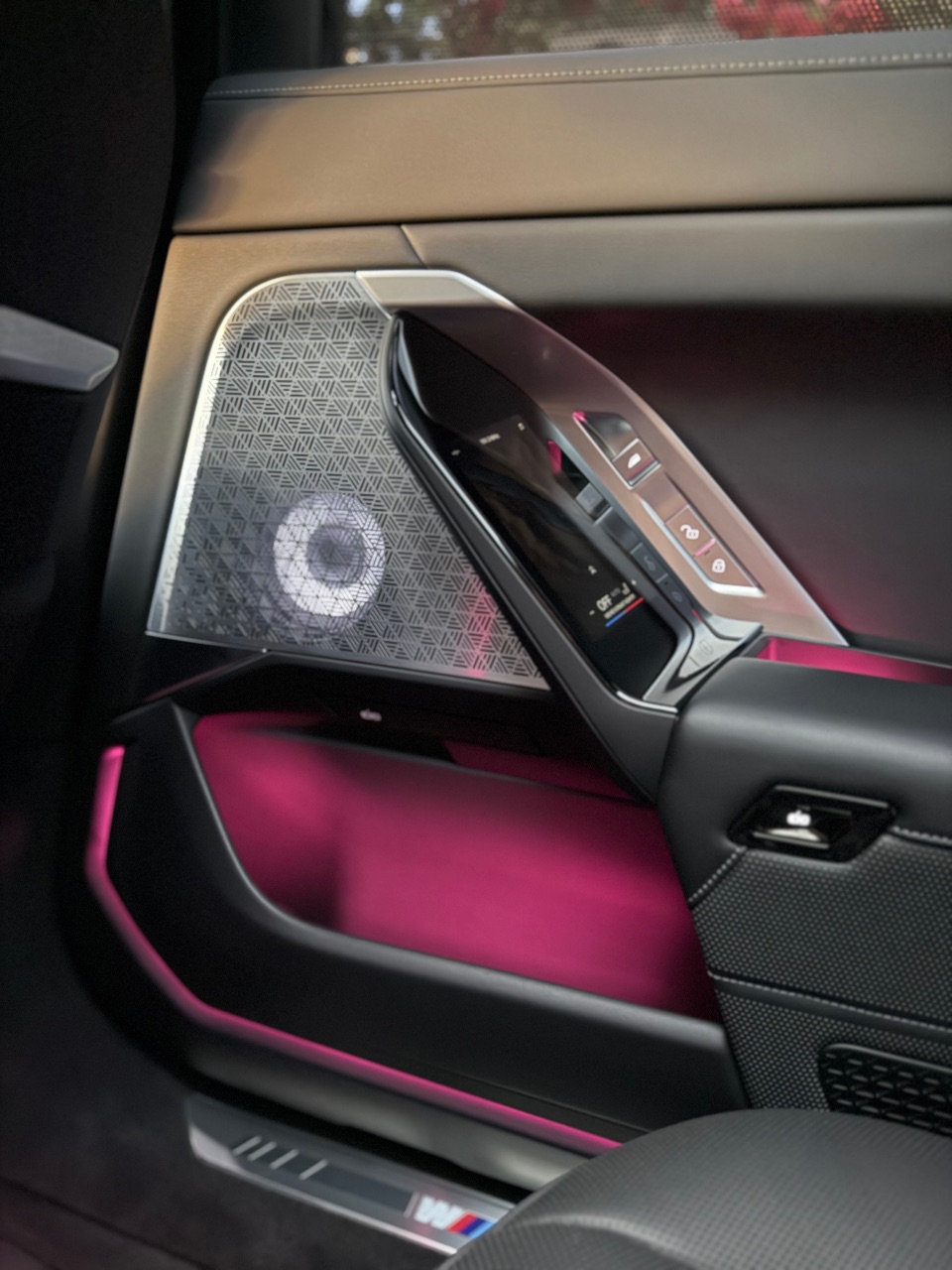 BMW 7 серії - фото 60