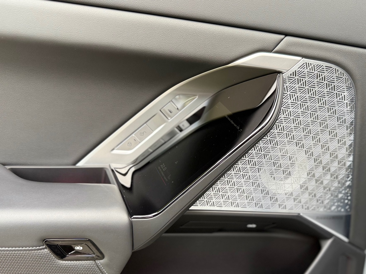 BMW 7 серії - фото 2