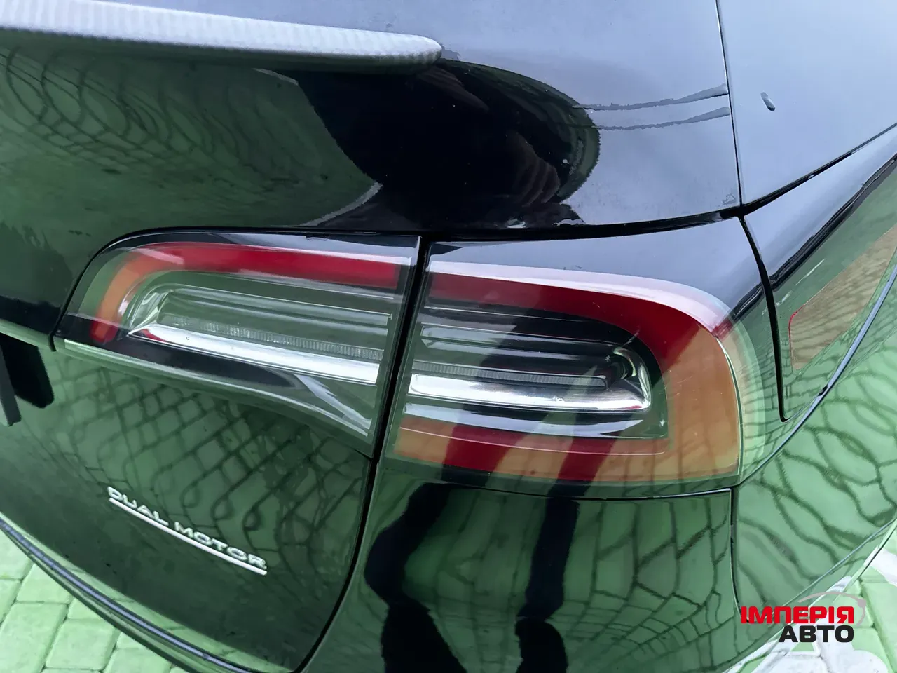 Tesla Model Y - фото 56