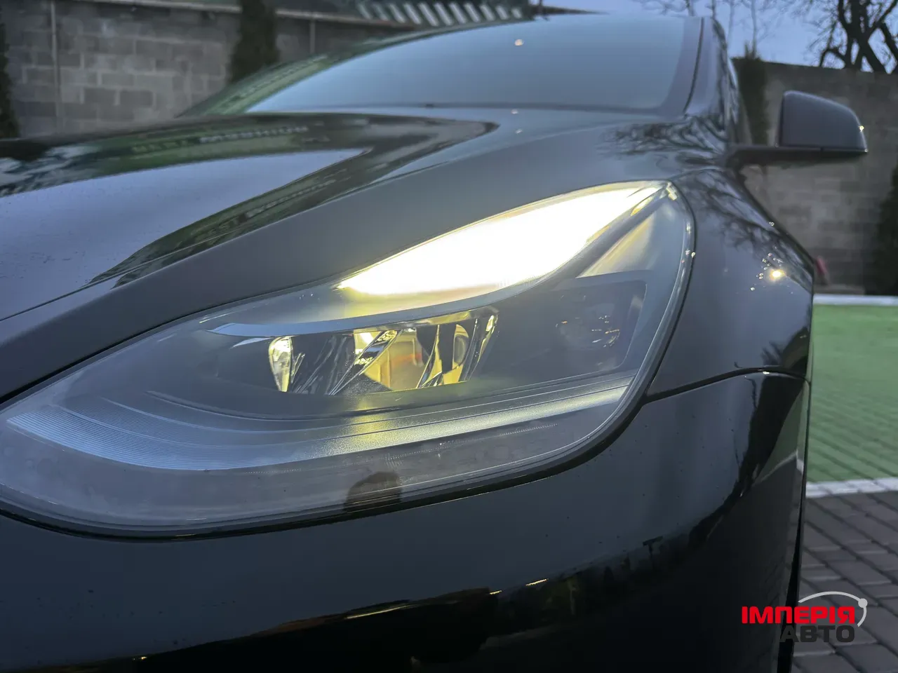 Tesla Model Y - фото 49