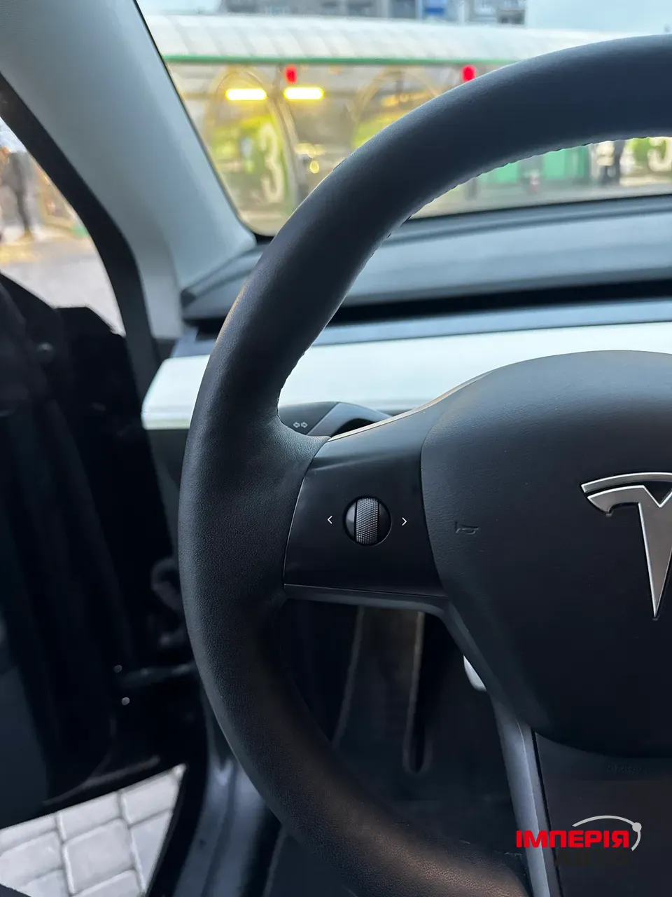 Tesla Model Y - фото 22