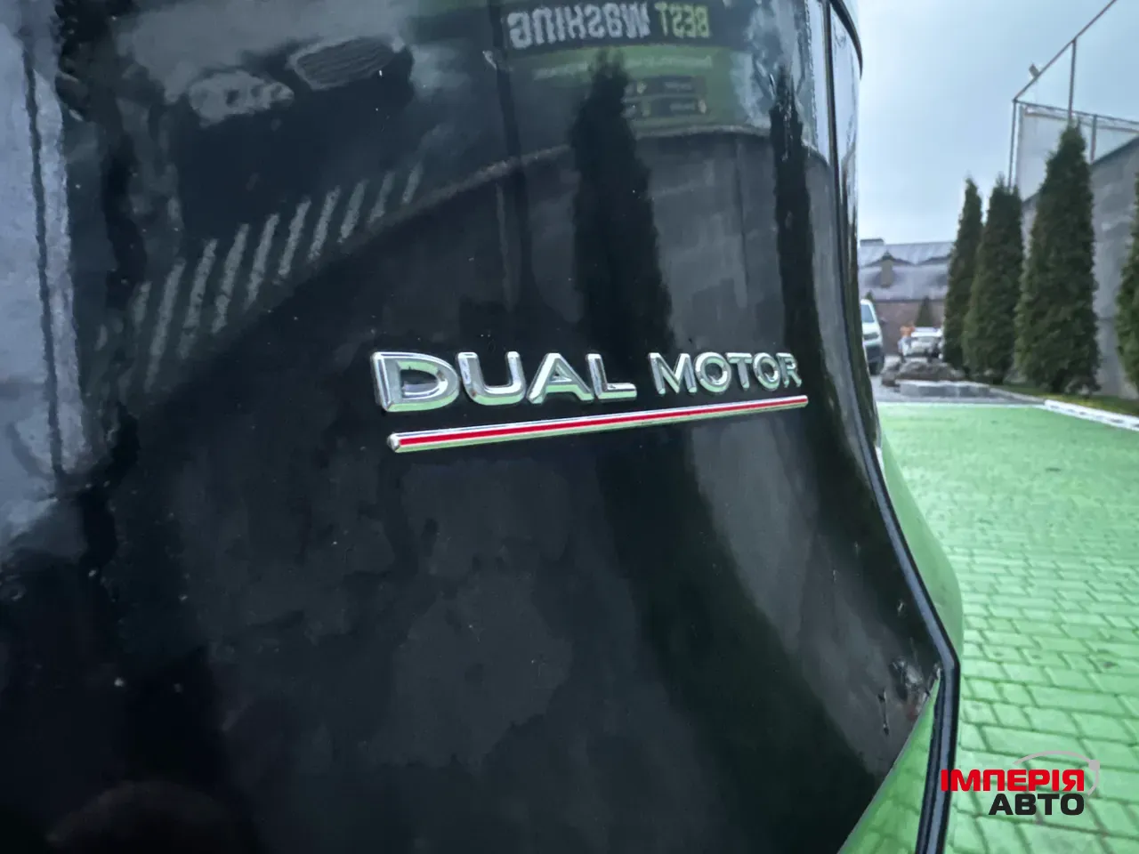 Tesla Model Y - фото 55