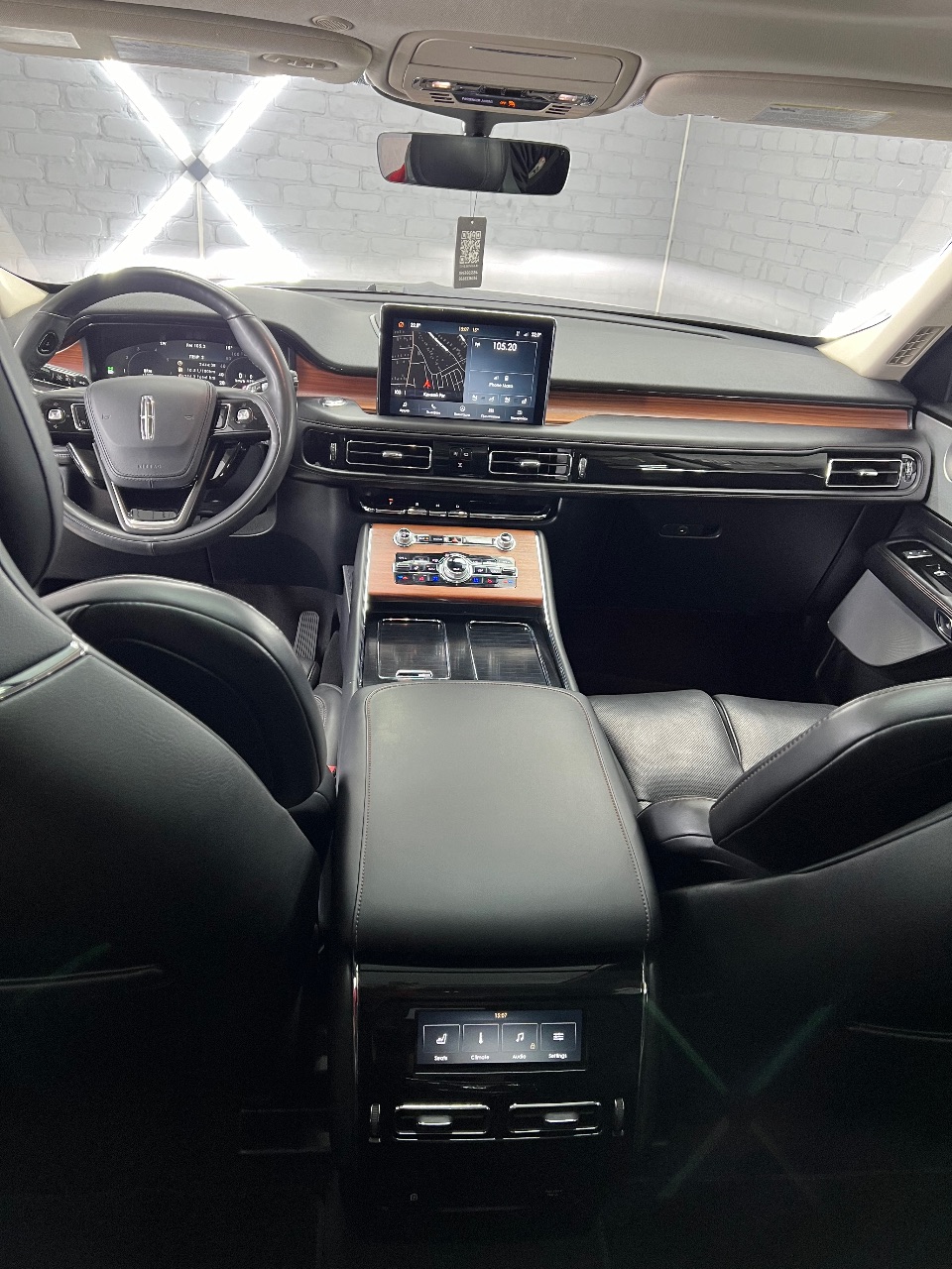 Lincoln Aviator - фото 13