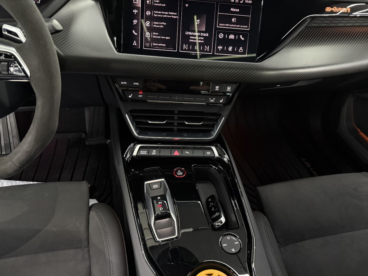 Audi e-tron GT - фото 21