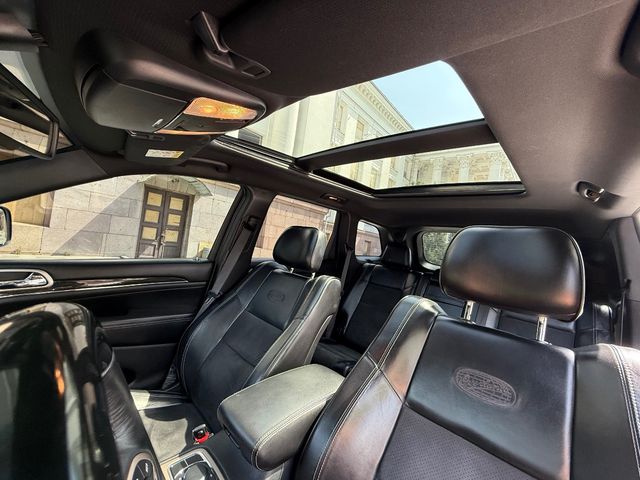 Jeep Grand Cherokee - фото 2