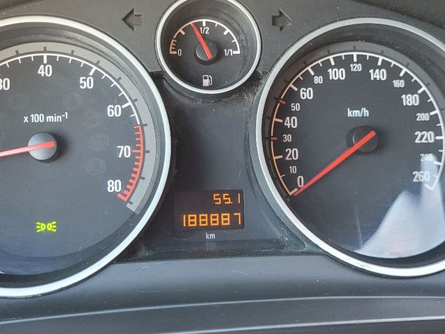Opel Zafira - фото 2