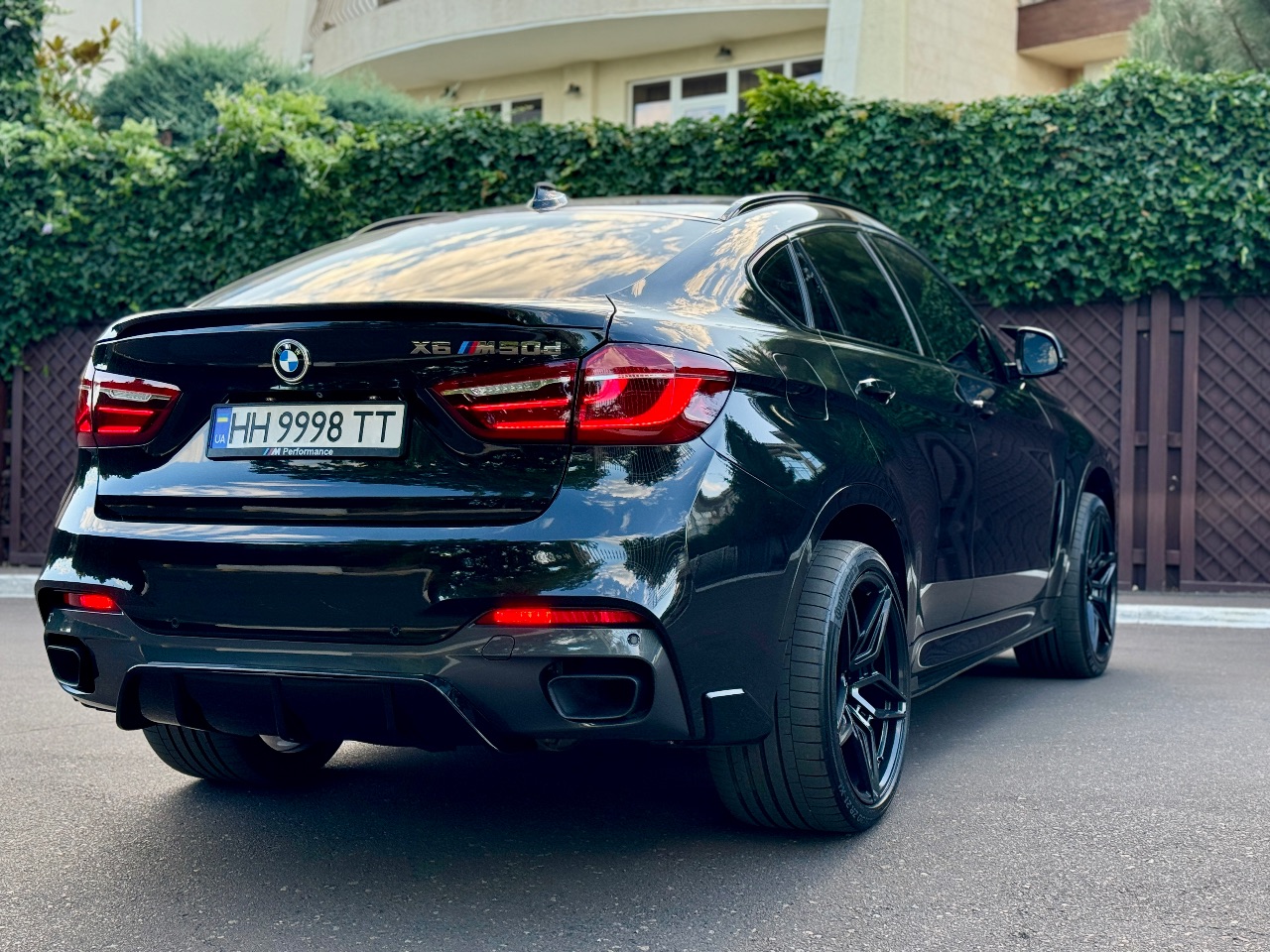 BMW X6 - фото 3