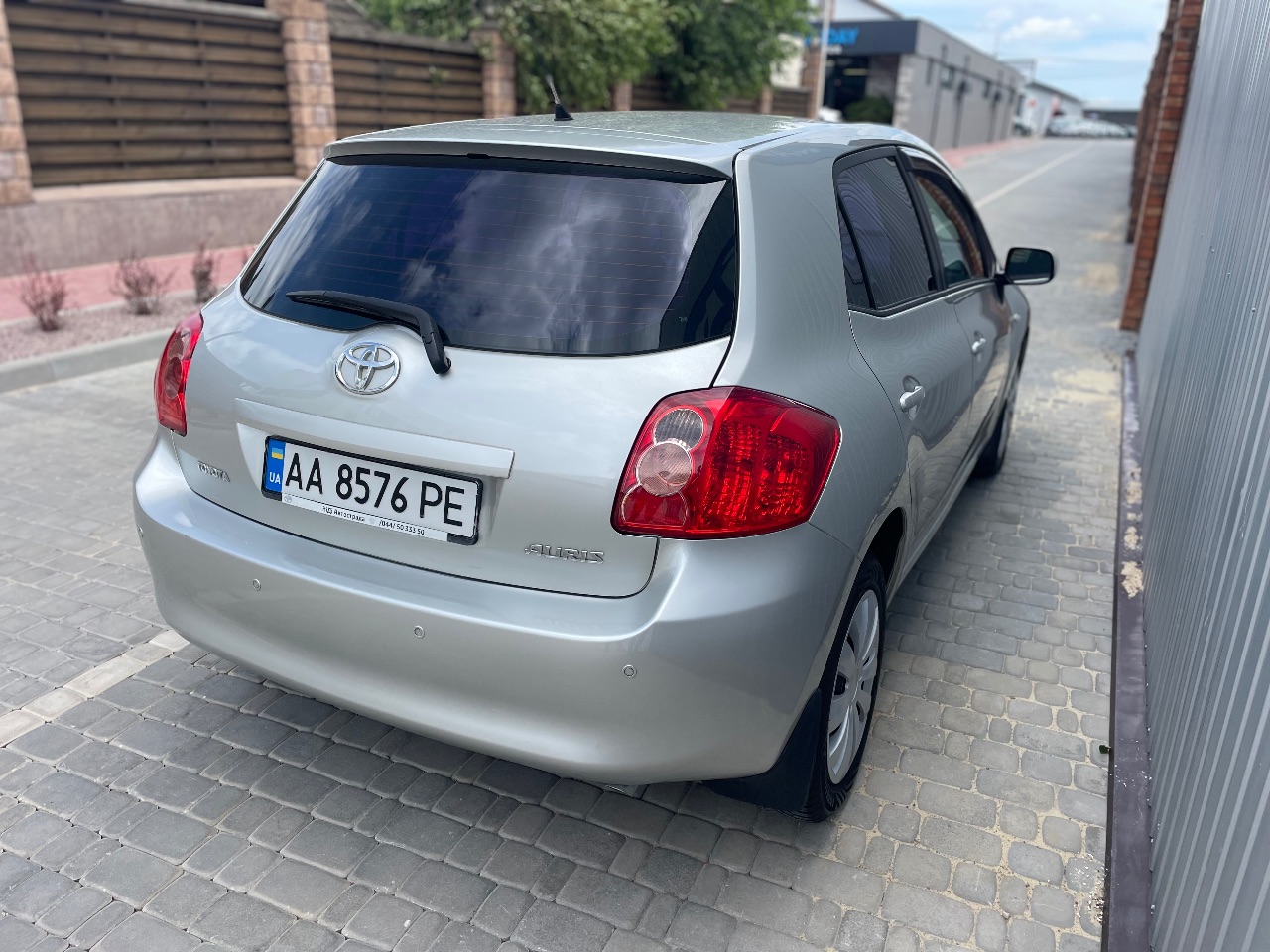 Toyota Auris - фото 7