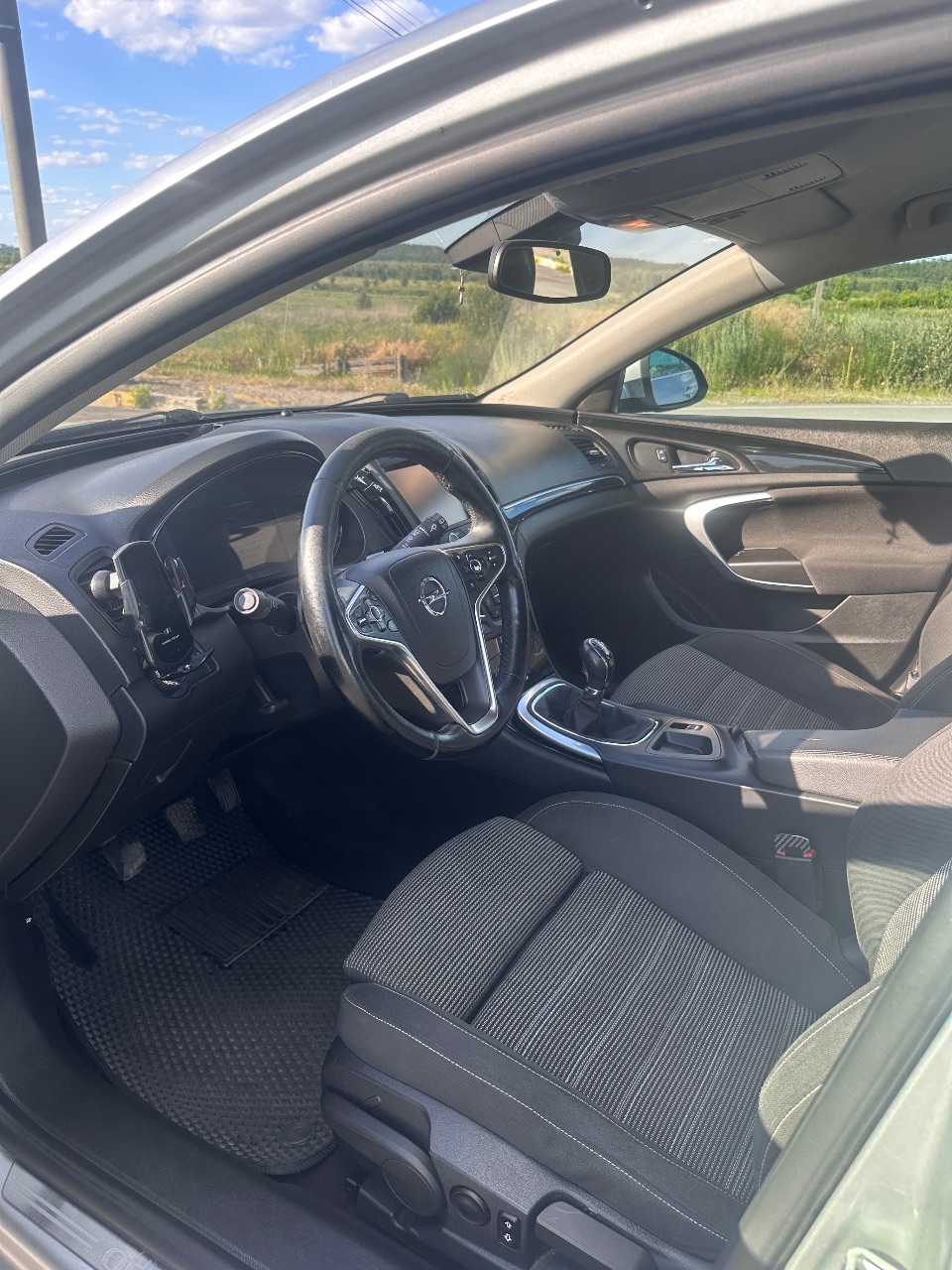 Opel Insignia - фото 15