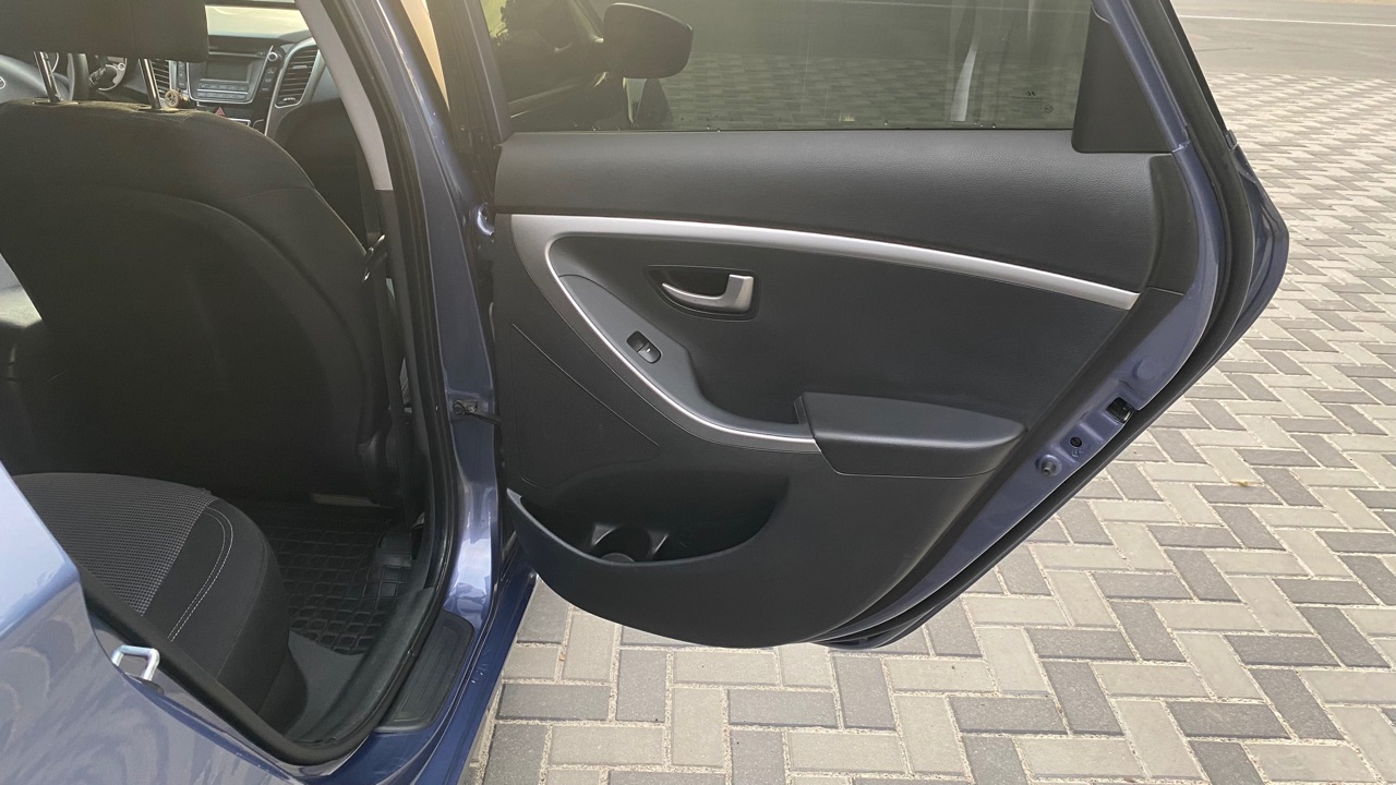 Hyundai i30 - фото 12