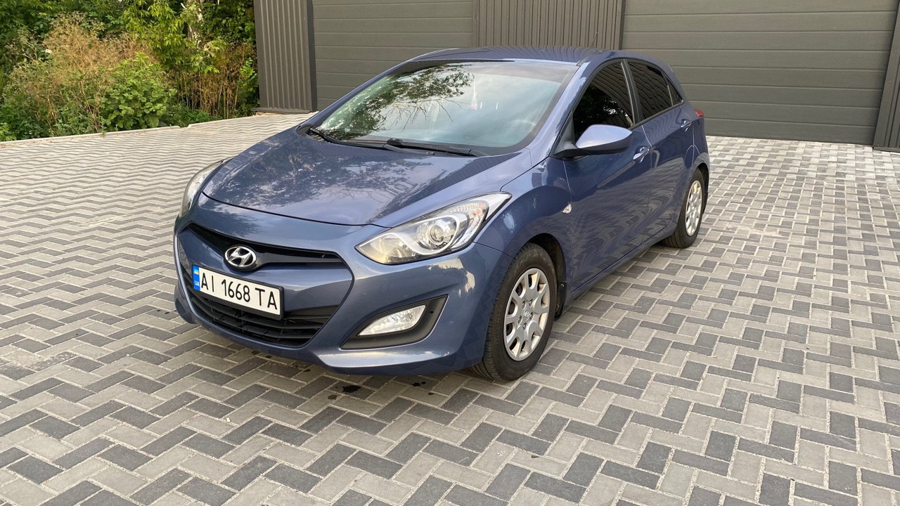 Hyundai i30 - фото 7