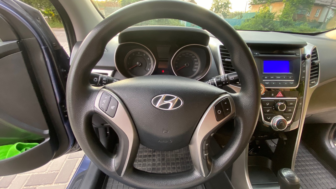 Hyundai i30 - фото 5