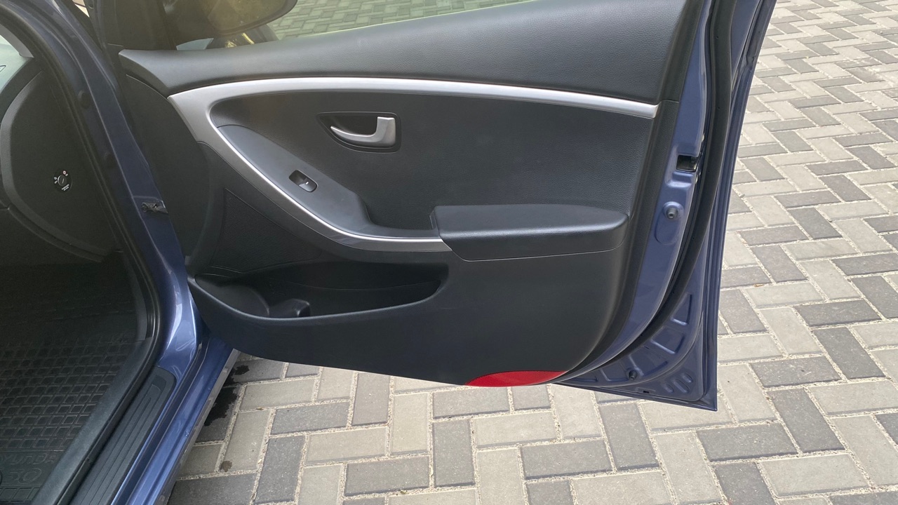 Hyundai i30 - фото 10