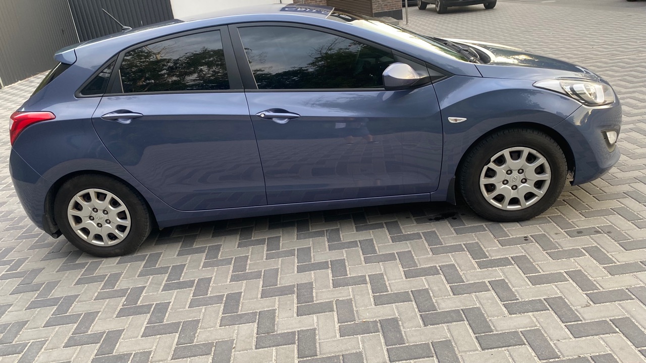 Hyundai i30 - фото 11