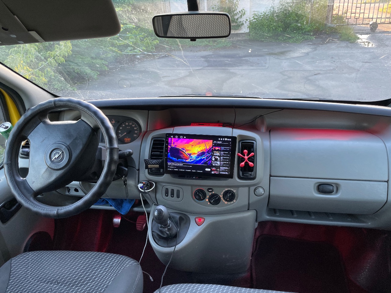 Opel Vivaro - фото 9