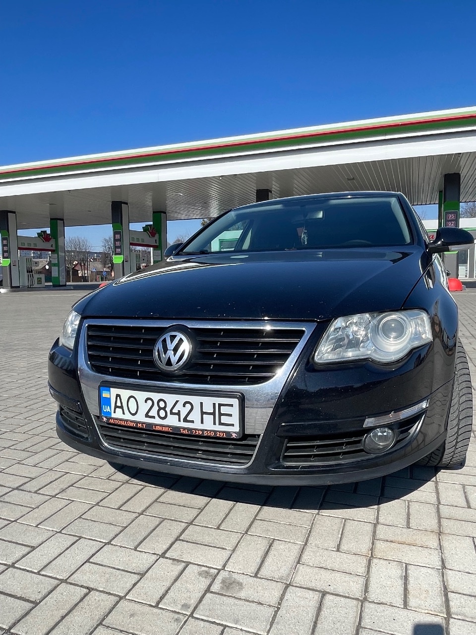 Volkswagen Passat - фото 1