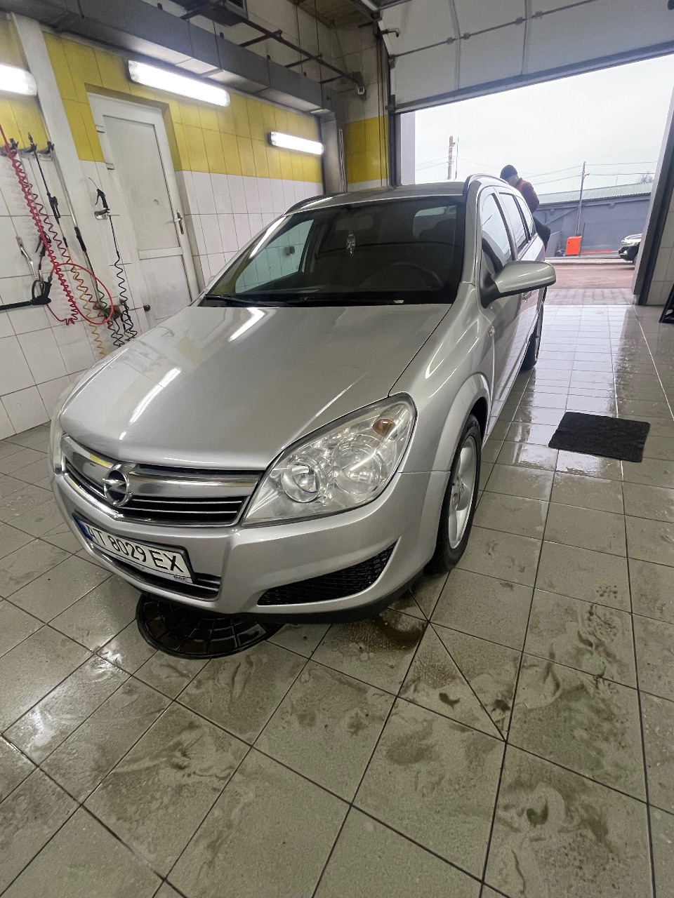 Opel Astra - фото 5