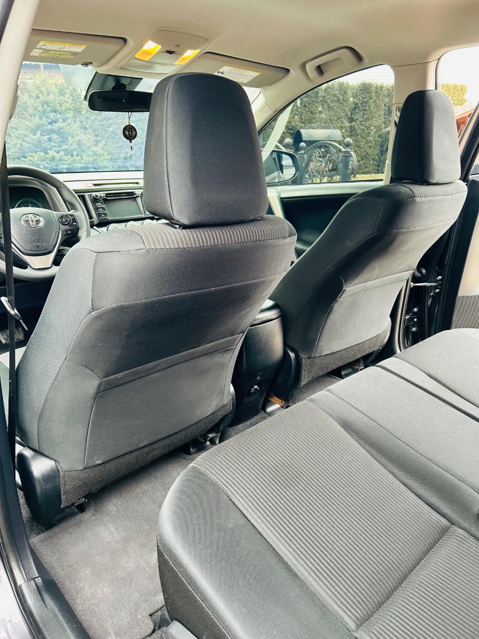 Toyota RAV4 - фото 26