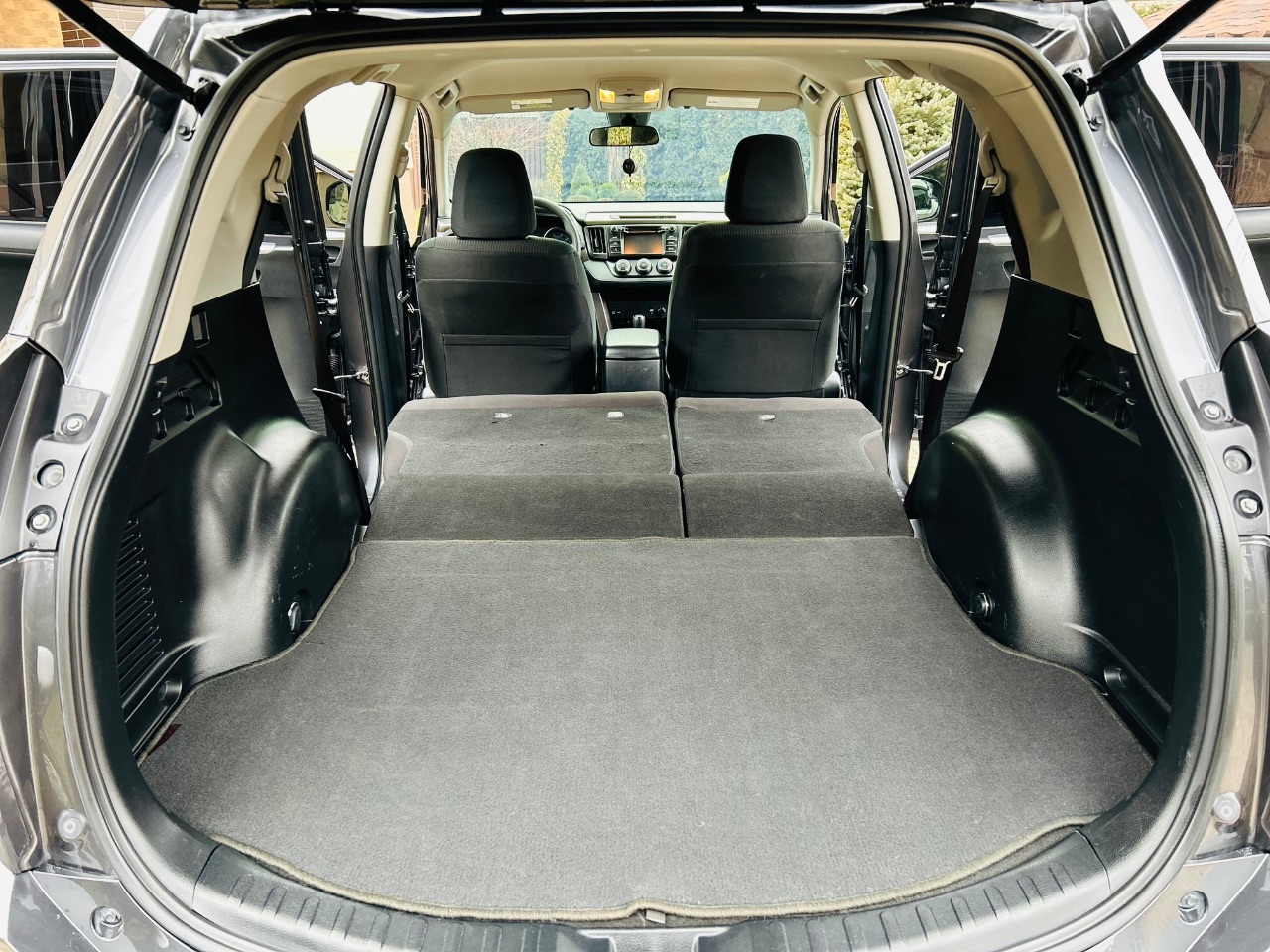 Toyota RAV4 - фото 28