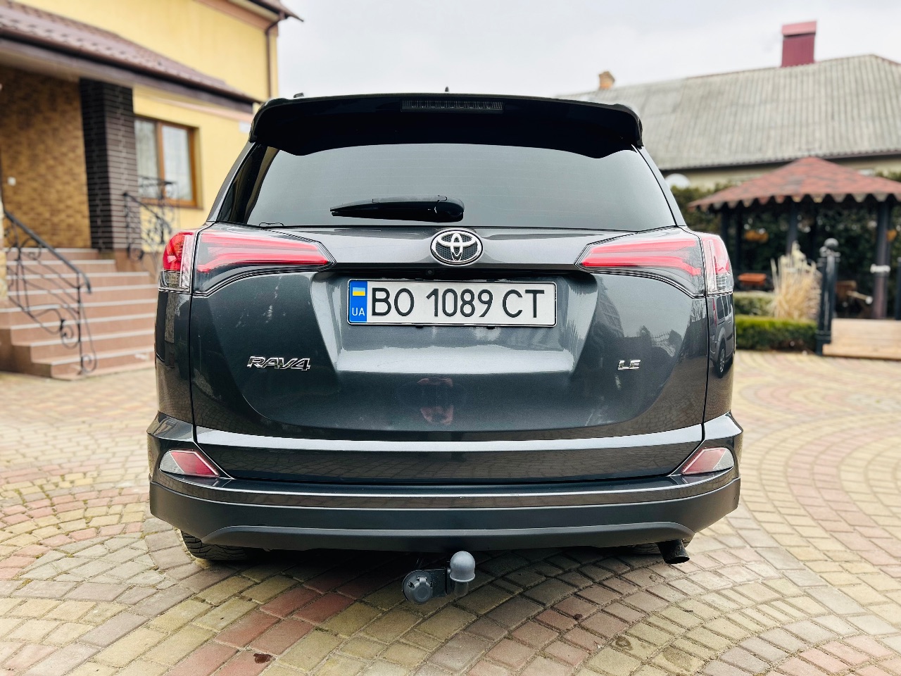 Toyota RAV4 - фото 10