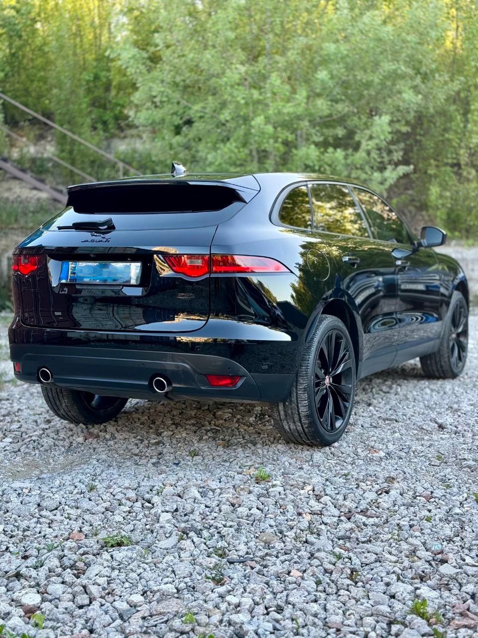 Jaguar F-Pace - фото 5