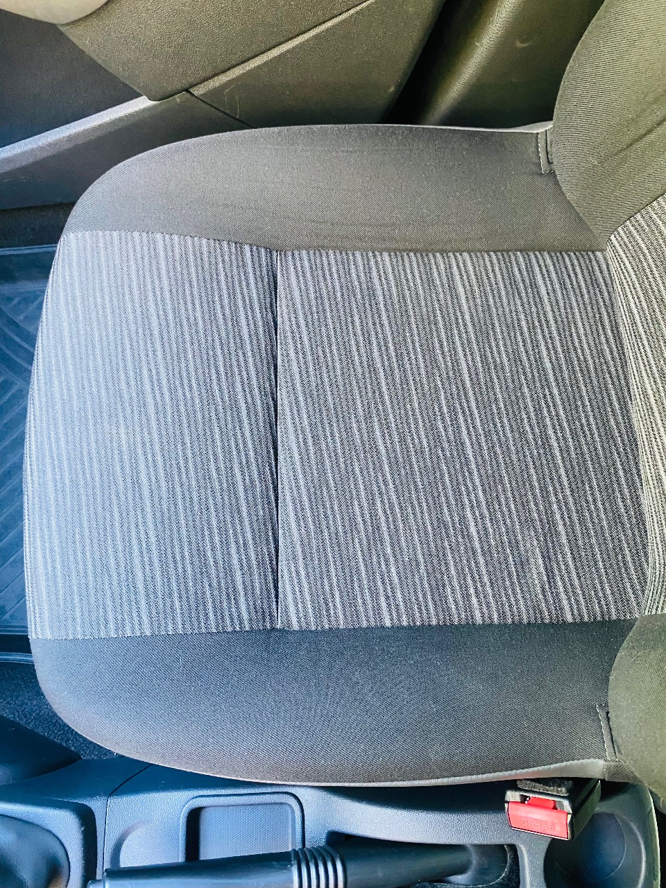 Renault Logan - фото 6