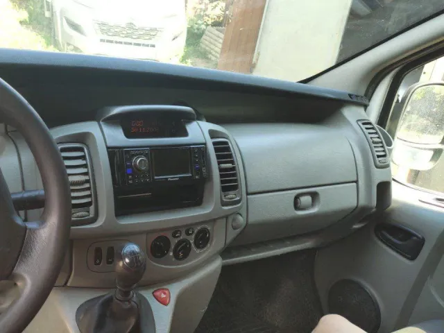 Opel Vivaro - фото 5