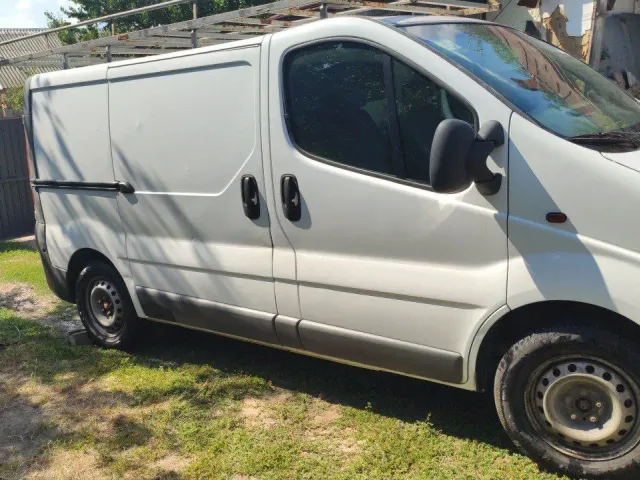 Opel Vivaro - фото 4