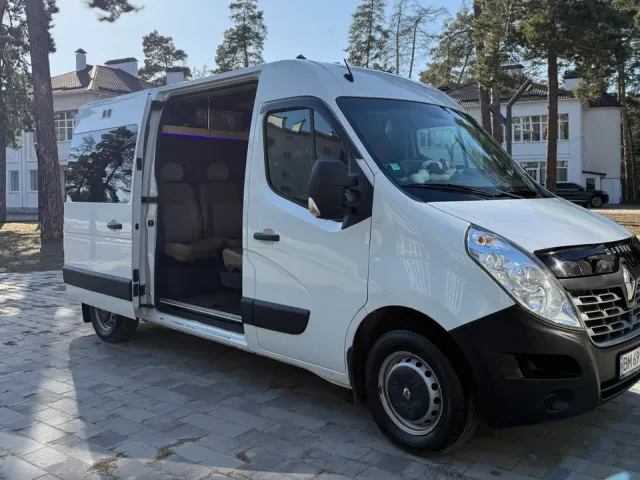 Renault Master - фото 2