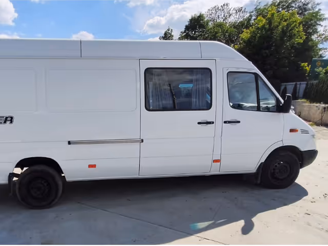 Mercedes-Benz Sprinter - фото 4