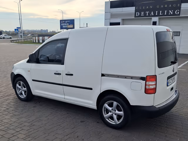Volkswagen Caddy - фото 5