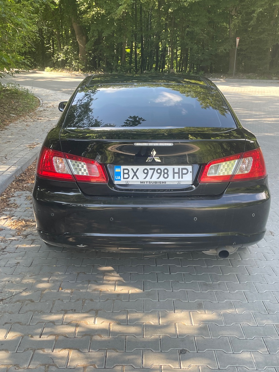 Mitsubishi Galant - фото 2