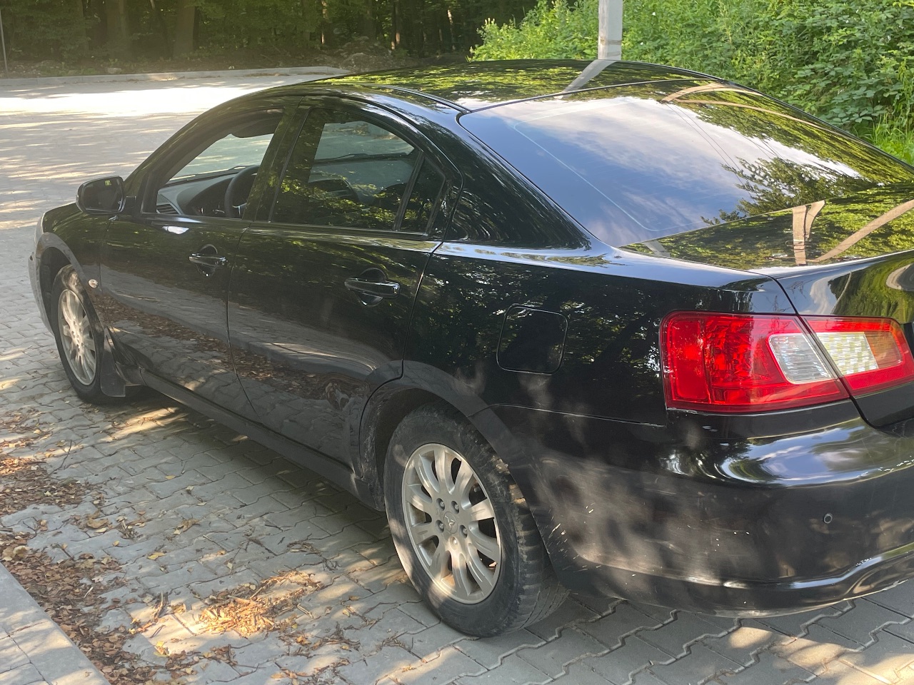 Mitsubishi Galant - фото 4